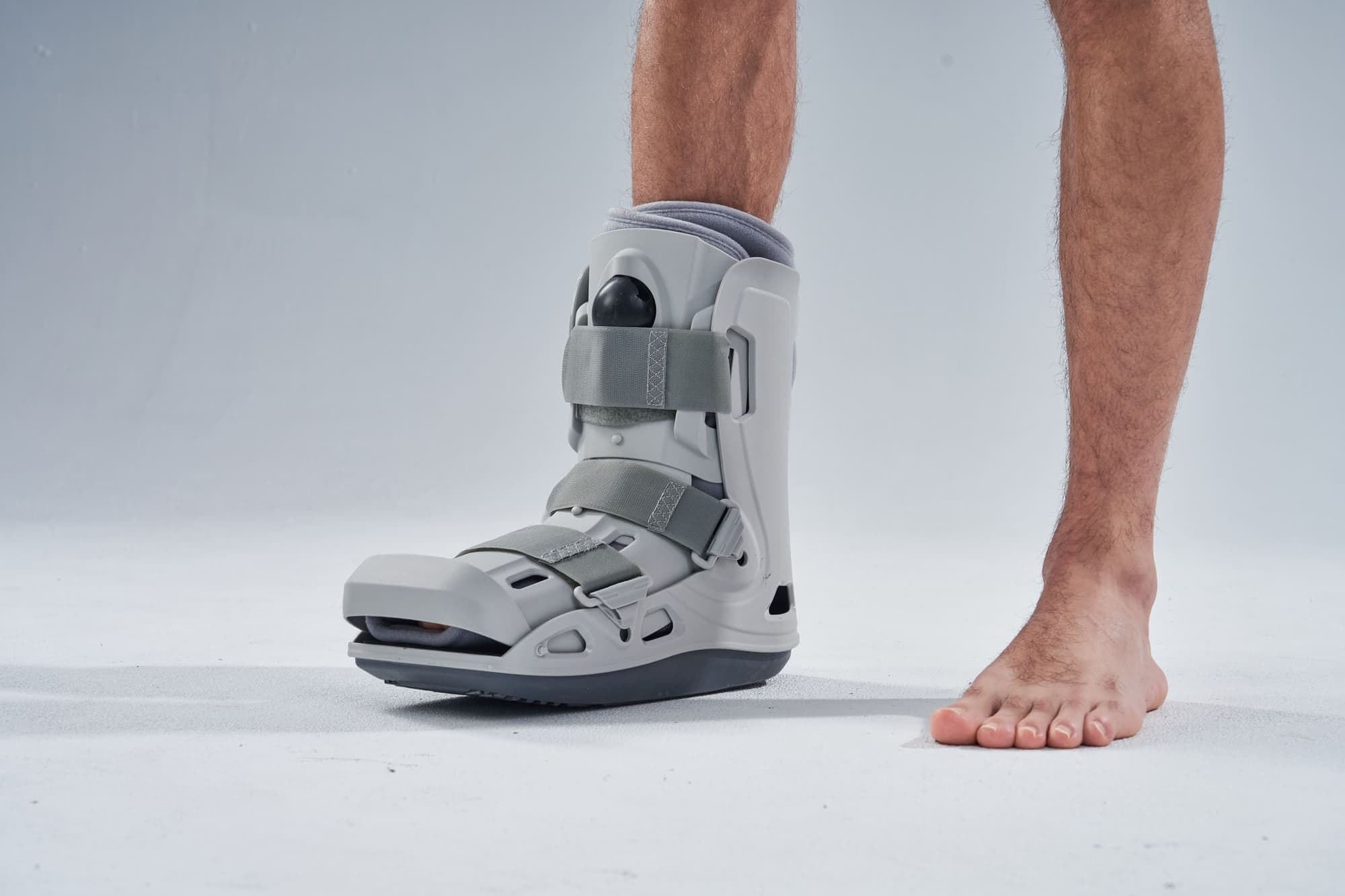 Air Walking Boot – Short - Azot medical device image 1
