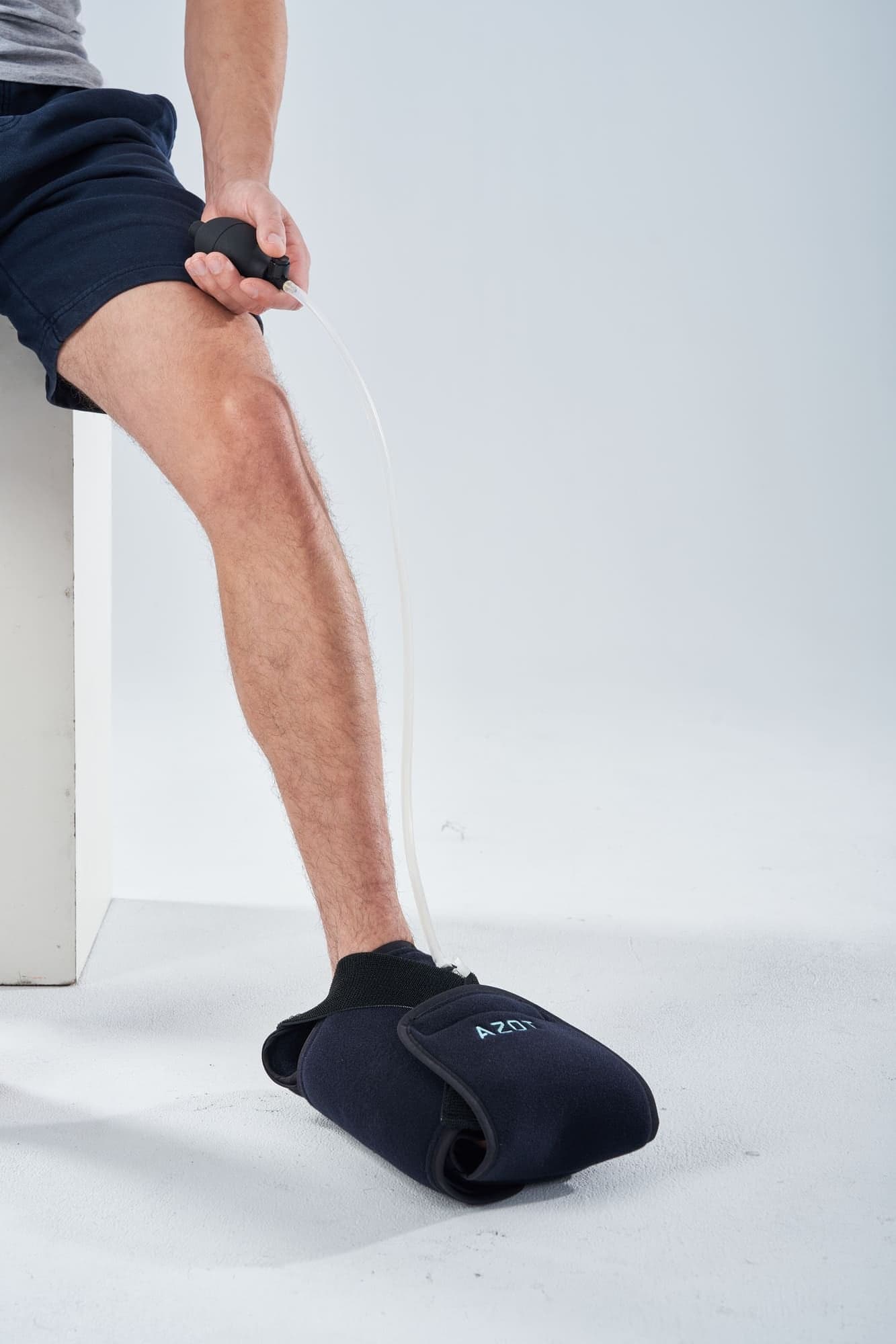 Cold Compression Foot Wrap - Azot medical device image 3