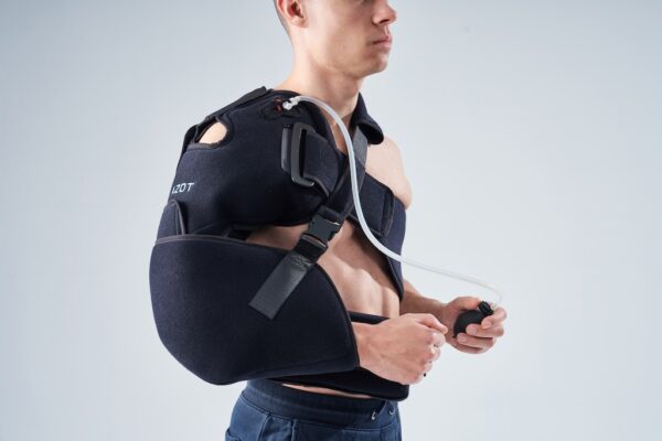 Cold Compression Shoulder Wrap with Sling and Pillow